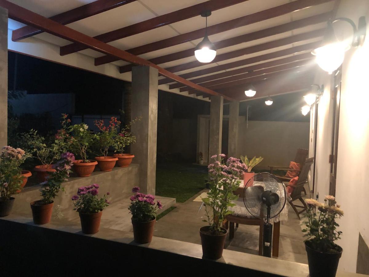 Lohas Villa Hiriketiya 디크웰라 외부 사진