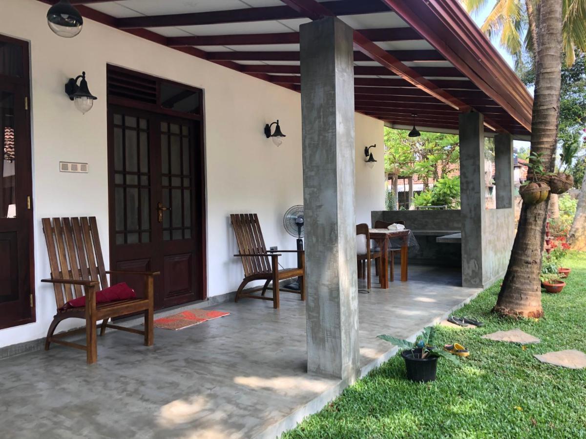Lohas Villa Hiriketiya 디크웰라 외부 사진