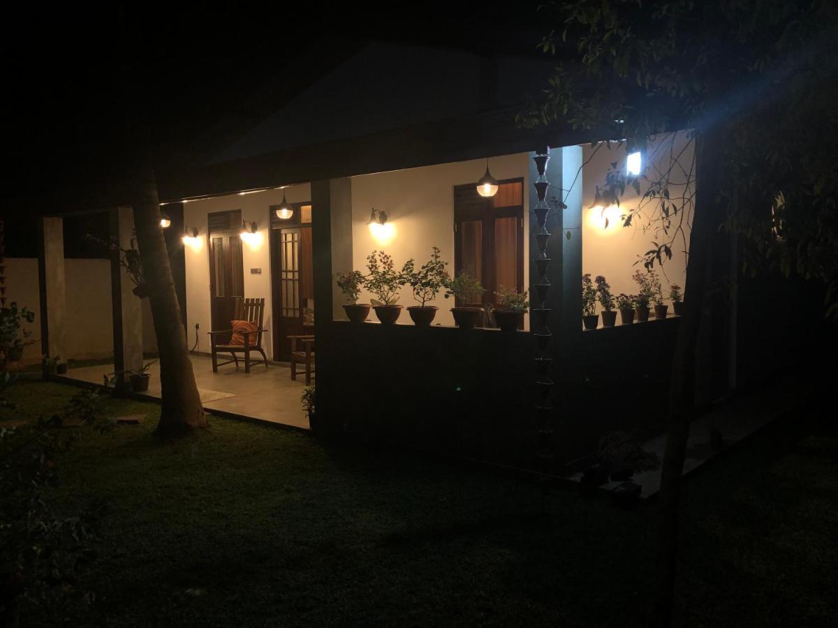 Lohas Villa Hiriketiya 디크웰라 외부 사진